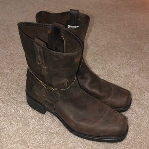Frye men’s harness boots 10.5 brown